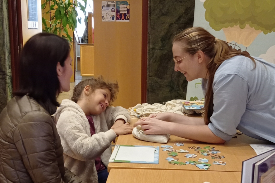 rendezvényen család